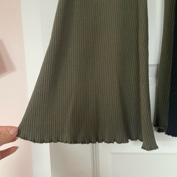 Bundle! Aerie Flare Ribbed Pants/Leggings, black/olive green, small short/petite - Picture 3 of 9